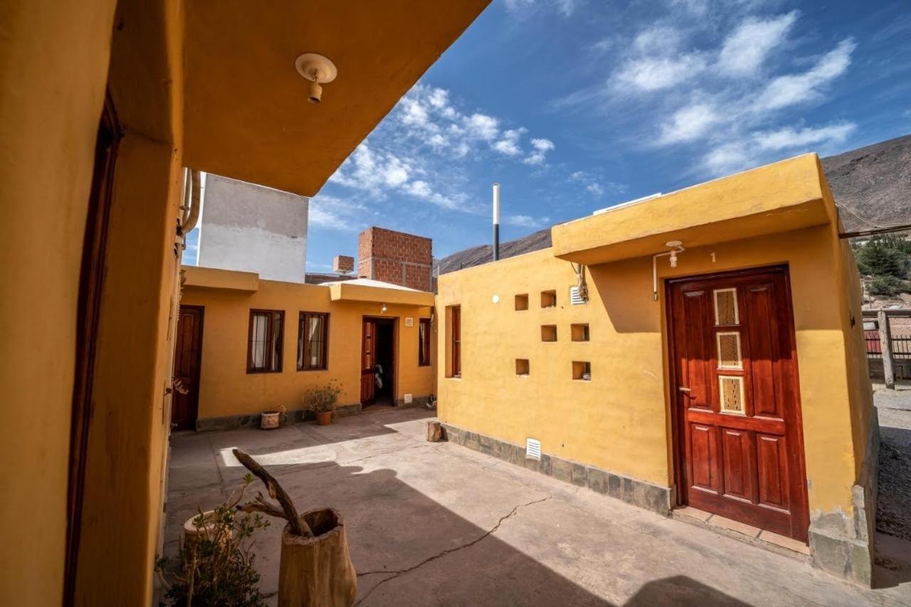 Cabanas Santa Catalina Тилькара Экстерьер фото